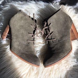 Toms lunata booties